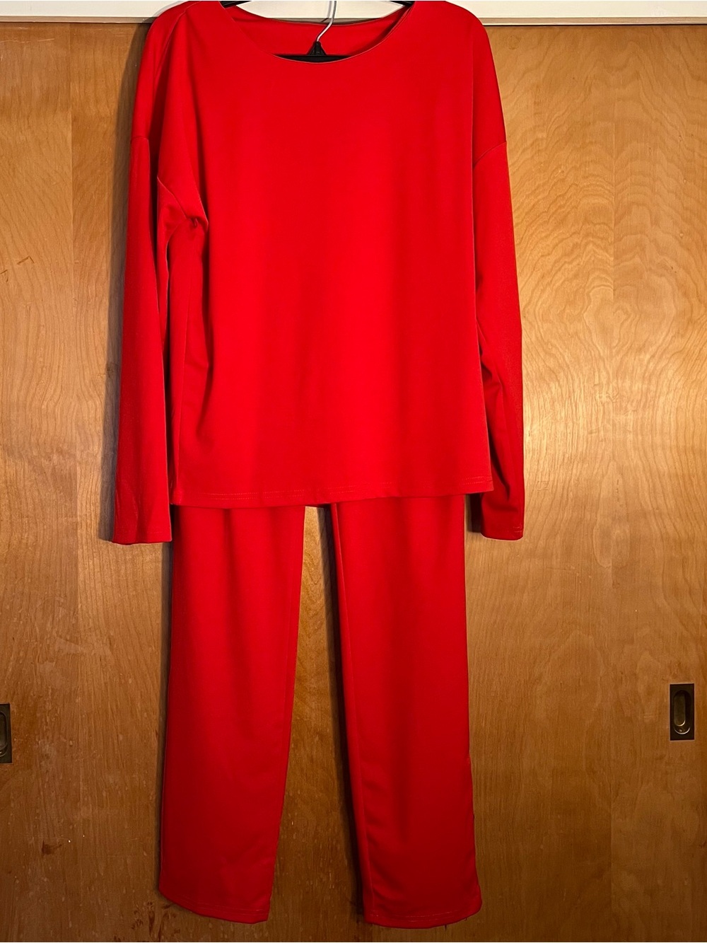Women's Red Pantsuit Set - Classic Long Sleeve Top & Pants